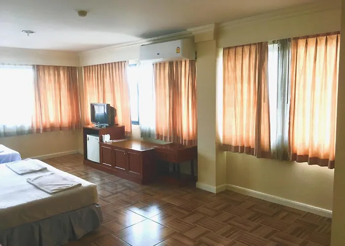 Jumbotel Отель 3*
